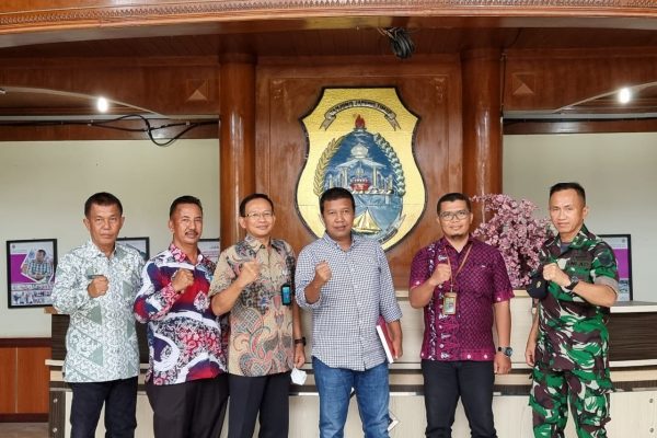 Koordinasi Kepala Balai TNBS dengan Bupati Tanjung Jabung Timur